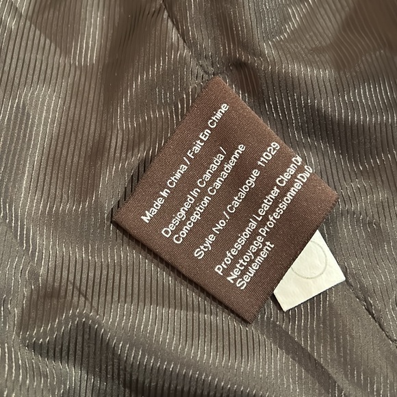 Danier Jacket - Picture 7 of 9